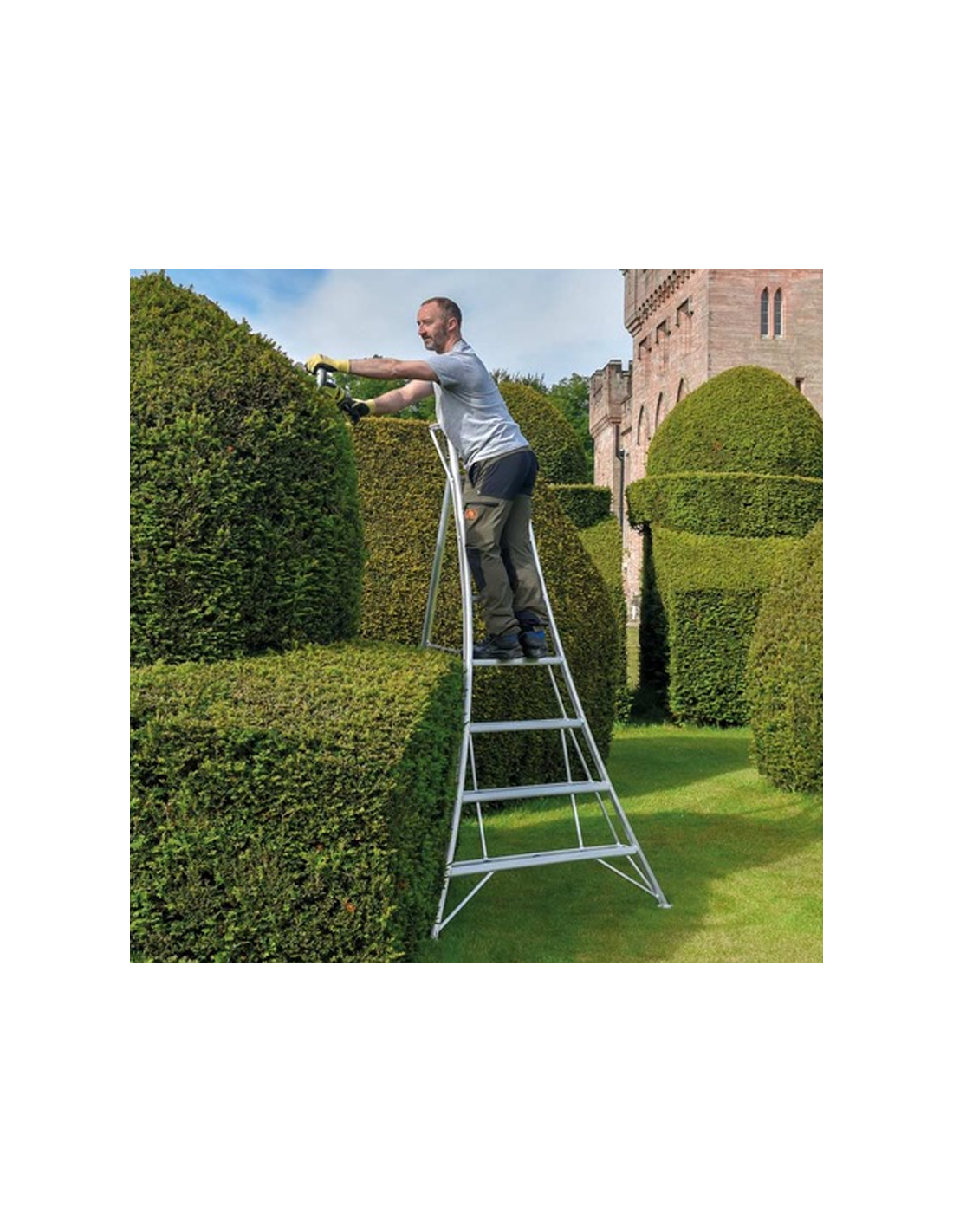 HENDON - GTL - Heavy Duty Standard Tripod Ladder - 2020ppe Size 2.4m / 8ft